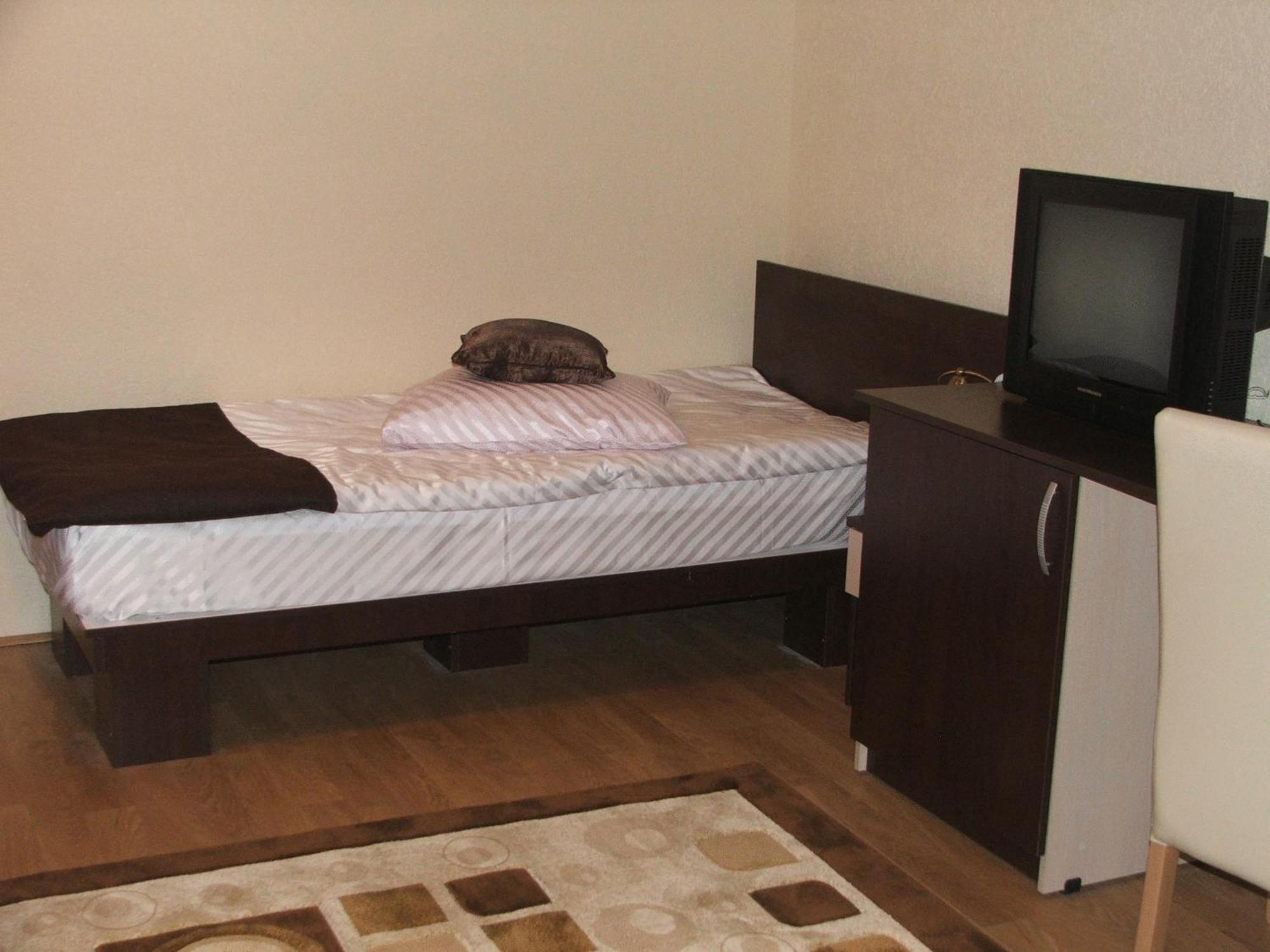 Pension Cleopatra Targu Mures Exterior foto