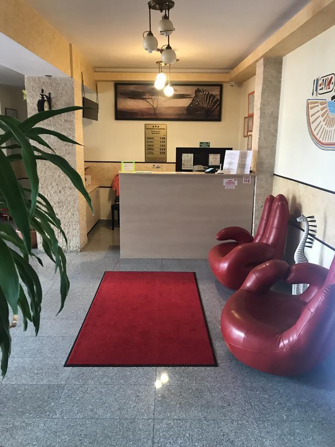 Pension Cleopatra Targu Mures Exterior foto